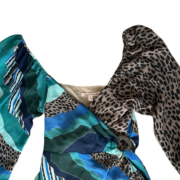 Hutch Anthropologie Women’s Oli Blue Leopard Mixed Print Long Sleeve Wrap Blouse - Picture 3 of 13